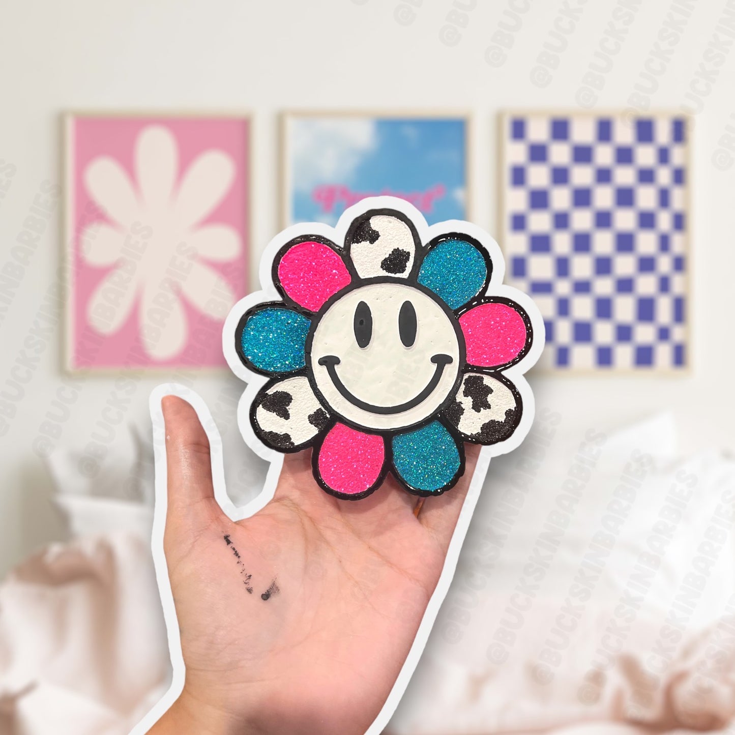 Flower With Happy Face Freshie
